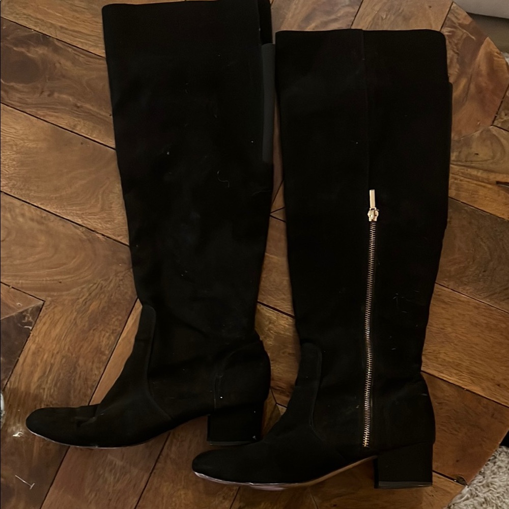 Black Knee-High Boots with Side Zipper